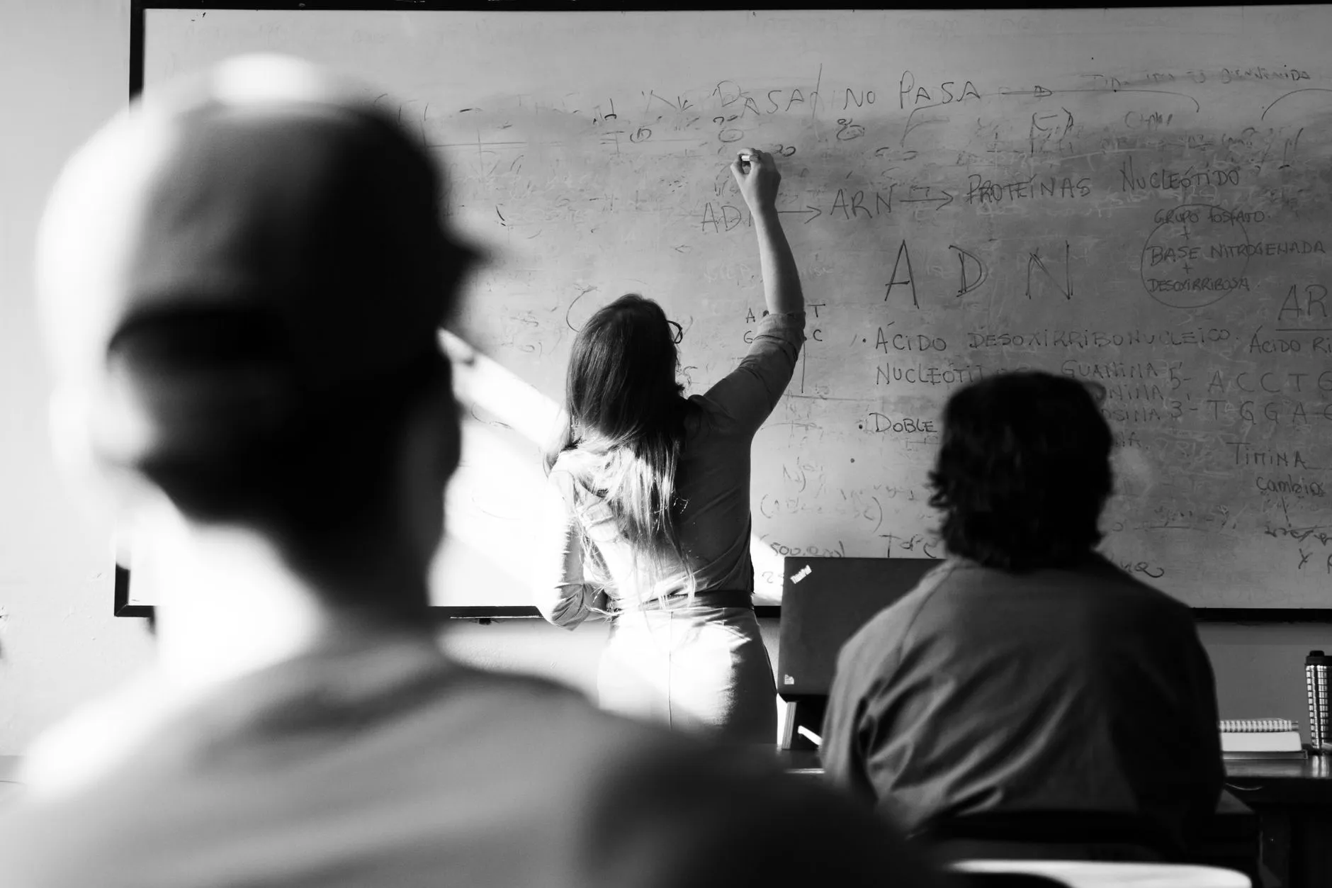 排课系统如何解决学校多校区课程冲突与教室资源分配难题正文配图 1