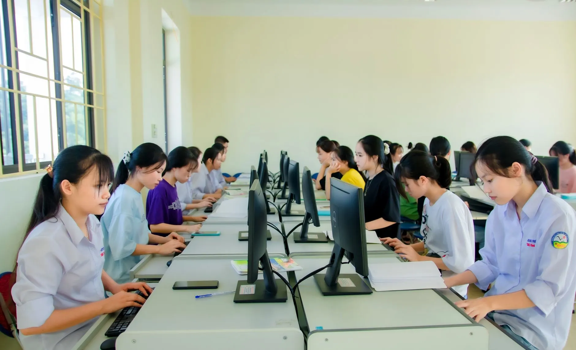 巴南区芯奇科技排课系统在高校选课场景中的应用实践正文配图 1